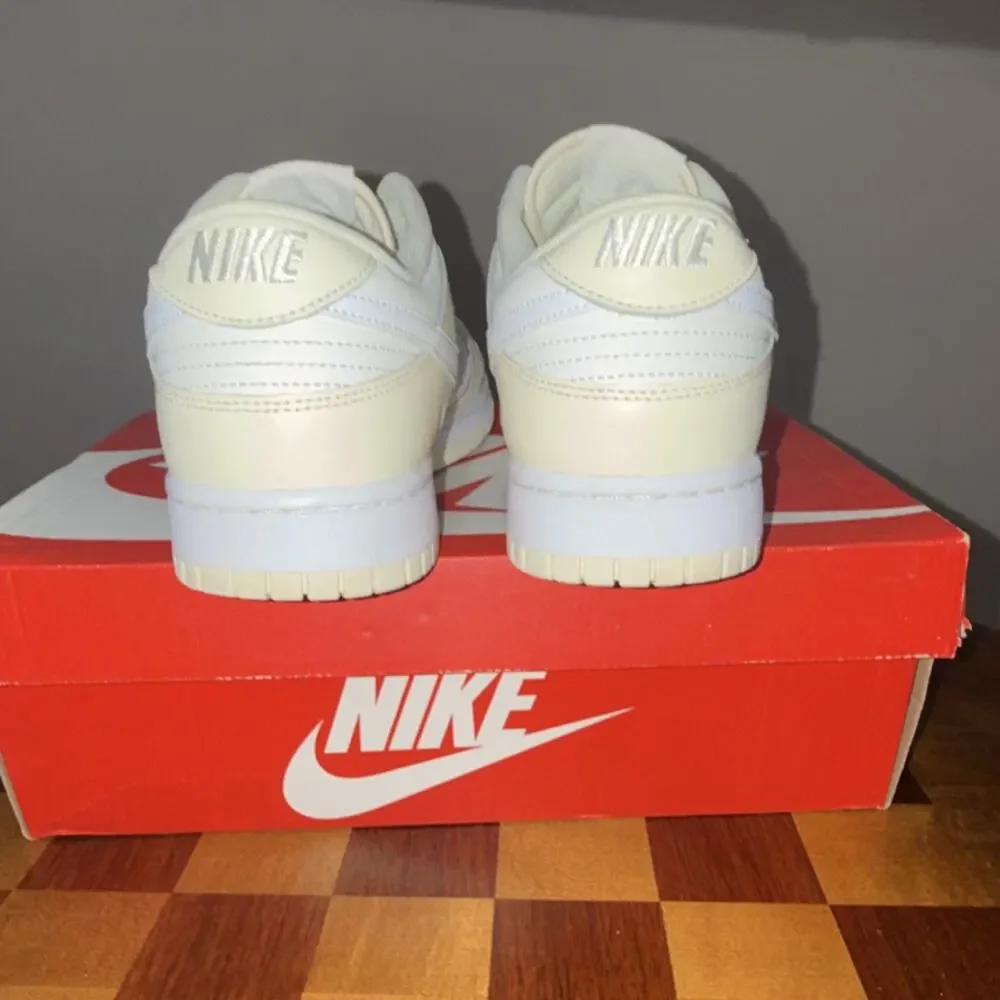 Nike step up